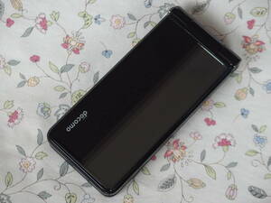 ☆彡 美品　docomo ケータイ　Ｐ－０１Ｆ　BLACK