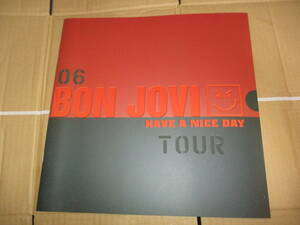 ツアー・パンフレット 　ボン・ジョヴィ Bon Jovi　HAVE A NICE DAY WORLD　 TOUR 2006年　