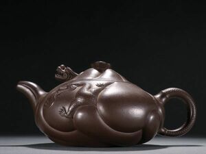 【瓏】紫砂彫 魚化龍茶壺 朱可心銘 近時代 中国陶磁器 後手急須 茶壷 茶道具 置物 蔵出