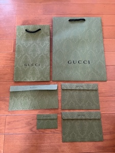 GUCCI★グッチ★ショッパー２枚★封筒４枚★新品