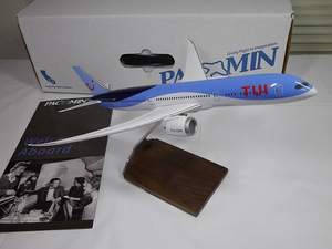 pacmin パックミン　1:200 1/200 ボーイング787-9 TUI Airlines 