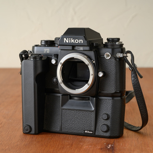 訳あり ニコン Nikon F3 MD-4付属 背面パネル MF-14付 レトロ モータドライブ動作確認済み 
