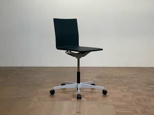 -od758｜Vitra. .04/ゼロフォースタジオタスクチェアアームレス ダークグリーン｜ヴィトラ 名作 ワークデスクチェア Herman Miller シボネ