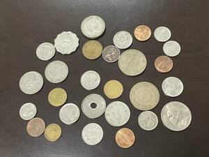 昔の硬貨まとめ 古銭 海外銭 海外コイン 日本硬貨 フランス硬貨 セントコイン イタリア硬貨 中国硬貨 計28枚 ⑪