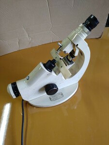 光学機械 TOPCON トプコン 度数測定器 レンズメーター 顕微鏡 眼科 測定 眼鏡 中古 通電のみ確認