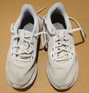 中古★ナイキ レディース スニーカー 白 BQ3207-104 22.5cm シューズ 運動靴 スポーツ ホワイト NIKE 女子 