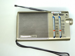 Panasonic FM/AM ポータブルラジオ　RF-U156