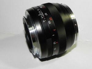 **中古良品　Carl Zeiss Planar T* 50mm/f 1.4 ZE [Canon]*