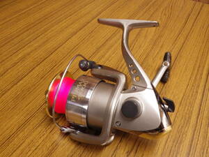 ⑬ Daiwa PRIMAX 4000 ダイワ　リール