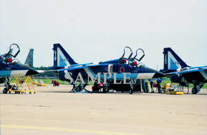 Ｆ【航空機写真】Ｌ版３枚　航空自衛隊　T-2　ブルーインパルス　新田原基地