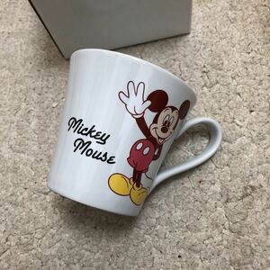 新品　ディズニー　ミッキーマウス　マグカップ