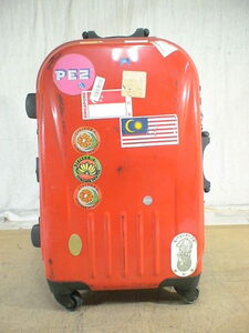 4604　赤・黒　スーツケース　キャリケース　旅行用　ビジネストラベルバック