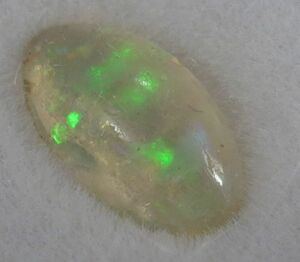 B　オパール⑥　ルース　宝石　蛋白石　シリカ　遊色　opal