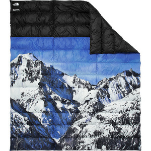 Supreme x The North Face Nupste Blanket