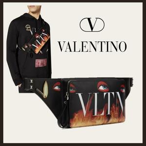 ○★新品 未使用 VALENTINO (ヴァレンティノ)X VILLALBA コラボ ボディバッグ○●