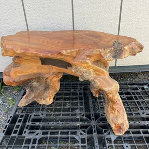 木のテーブル　ルーツテーブル　アンティーク　木材流木　さいたま市発　引取り限定