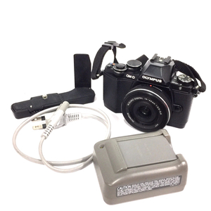 1円 OLYMPUS OM-D E-M10 M.ZUIKO DIGITAL 14-42mm 1:3.5-5.6 ミラーレス一眼 デジタルカメラ L180930