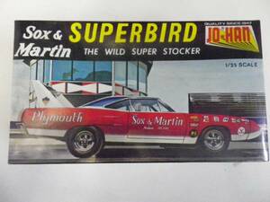 1/25 1970 Plymouth Superbird Sox & Martin JOHAN ジョーハン