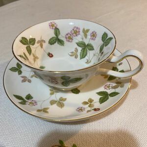 ウェッジウッド WEDGWOOD ワイルドストロベリー ピオニー検索ロイヤルアルバート 