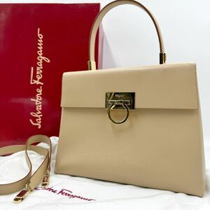  【美品】 付属品付 SALVATORE FERRAGAMO サルヴァトーレフェラガモ ショルダーバッグ 2way ガンチーニ サフィアーノレザー ハンドバッグ 