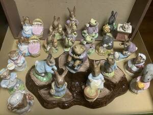 23点 ピーターラビット フィギュア 切り株 ロイヤルアルバート ベスウィック ロイヤルドルトン / BEATRIX POTTER フィギュリン 