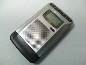 SONY／ ソニー　FM/AMラジオ　ICF-SX240RV★動作品！難あり