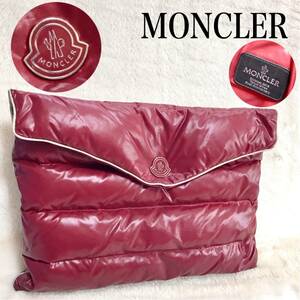 美品 モンクレール BUSTA PIUMINO ナイロン ダウン クラッチバッグ MONCLER セカンドバッグ ハンドバッグ