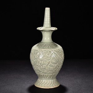 耀州窯 青磁 刻飛雁花卉紋淨瓶 政和款 唐物 陶磁器 中国美術 工芸品 HB859