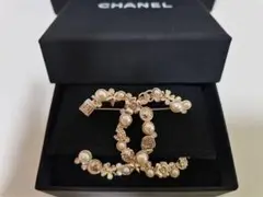 Chanel ブローチ