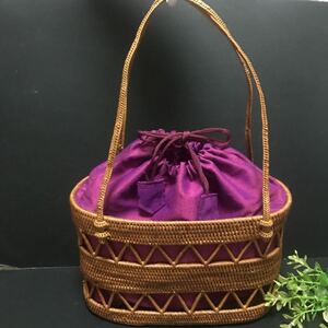 アタ　かごバッグ　内布付き　美品　伝統工芸