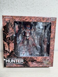 【新品未開封】海洋堂 ハンター 男剣士 レウスシリーズ HUNTER モンハン モンスターハンター フィギュア リボルテックヤマグチ 