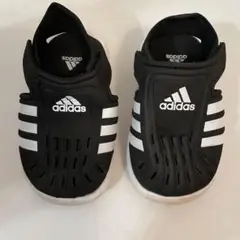 adidas サンダル　13cm