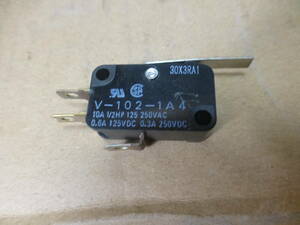 OMRON 小型基本スイッチ V-102-1A4(管理番号A19)
