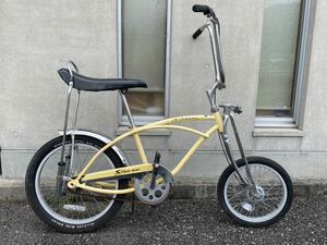 フ6086M★ schwinn stingray　シュウィン　スティングレイ　ビーチクルーザー　340ｍｍ　前16インチ後ろ24インチ★