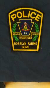 ★　警察　ワッペン　ＲＯＳＳＹＬＮ　ＦＡＲＭＳ　ＢＯＲＯ　★