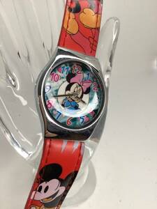 【ミニーマウス腕時計】ミッキーマウス　中古品　稼動品　電池交換済　7-46 sh