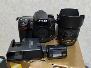 ニコン Nikon D7000 ボディ　一眼レフカメラ DX 18-70mm F=3.5-4.5G ED 《元箱付き》 動作品