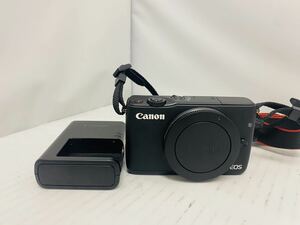 Canon キャノン EOS M10 ストラップ・カバー・充電器付き ミラーレス一眼カメラ