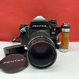 ◆ 防湿庫保管品 PENTAX 67 TTLファインダー 中判フィルムカメラ smc PENTAX 67 F4 200mm シャッター/露出計OK 木製グリップ ペンタックス