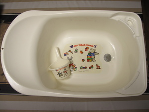 ２点セット　ベビーバス　手桶　リッチェル　日本製　べビー　幼児　子供用品
