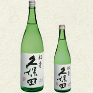 4本セットです。新潟の日本酒久保田の紅寿（純米吟醸）1800mlの4本セットです！激安