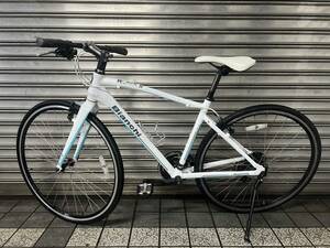 【Bianchi】ROMAⅣ　クロスバイク　3x8s 700x28c 460mm ホワイト