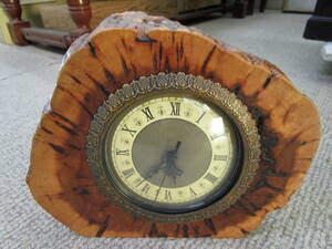 天然木ハンドメイド置き時計Lサイズ　輪切り天然木時計　手作り時計　プレゼント