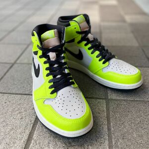 正規品 【us12】 NIKE ナイキ AIR JORDAN1 RETRO HGIH OG エアジョーダン1 レトロ ハイ AJ1 オリジナル 30cm ネオンカラー VOLT (AJ82)