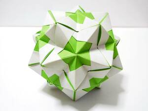 くす玉　30枚組　折り紙　ユニット　A-14　黄緑色　kusudama　origami　ハンドメイド