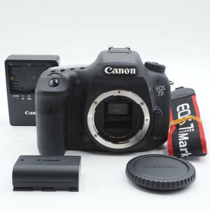 ★ショット数38,279回の新品級★ Canon キヤノン デジタル一眼レフカメラ EOS 7D Mark IIボディ EOS7DMK2 #1765