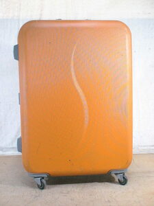 4866　VIA STROZZI　オレンジ　鍵付　スーツケース　キャリケース　旅行用　ビジネストラベルバック