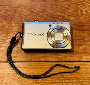 Nikon S620 COOLPIX デジカメ ニコン クールピクス コンパクト デジタルカメラ シルバー 美品