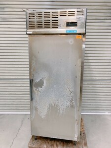 中古 畜冷剤凍結庫 大和冷機 223FFE-SD 幅750×奥行750×高さ1900 飲食店 店舗 厨房機器 冷凍庫 引取歓迎 茨城 0430か1 M外 自