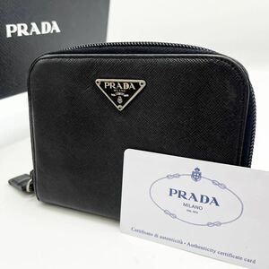 【美品☆高級感の極み】PRADA プラダ 二つ折り財布 サフィアーノレザー　ラウンドファスナー 三角プレート　カードケース　ブランド 高級感